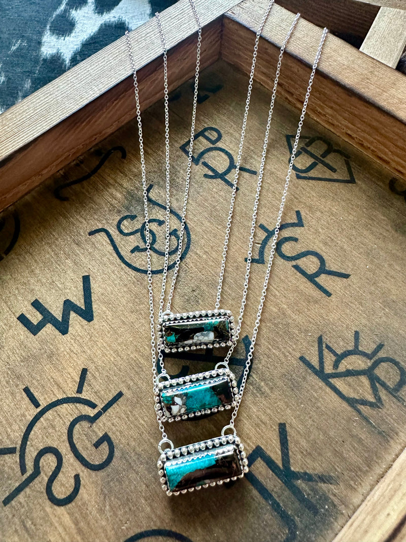 Whit Buffalo / Turquoise Mini Bar Necklace