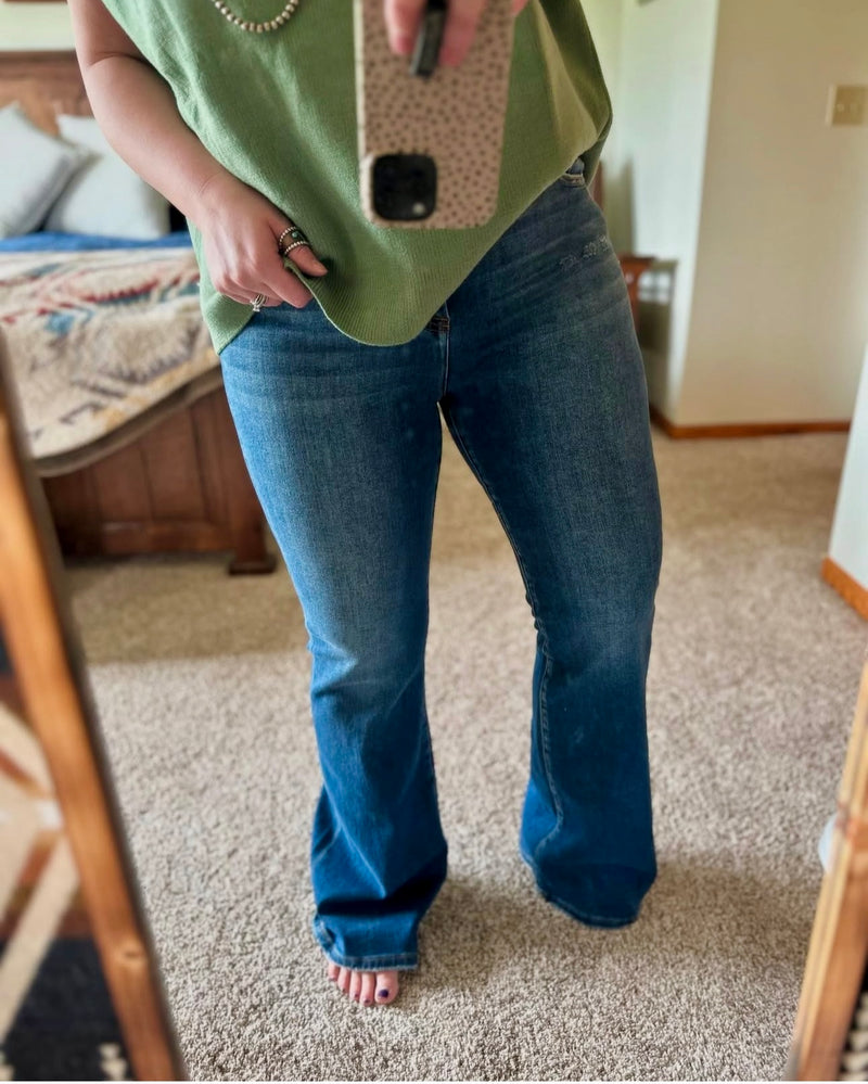Risen Bootcut Jeans