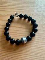 8mm Pearl / Onyx Bracelet