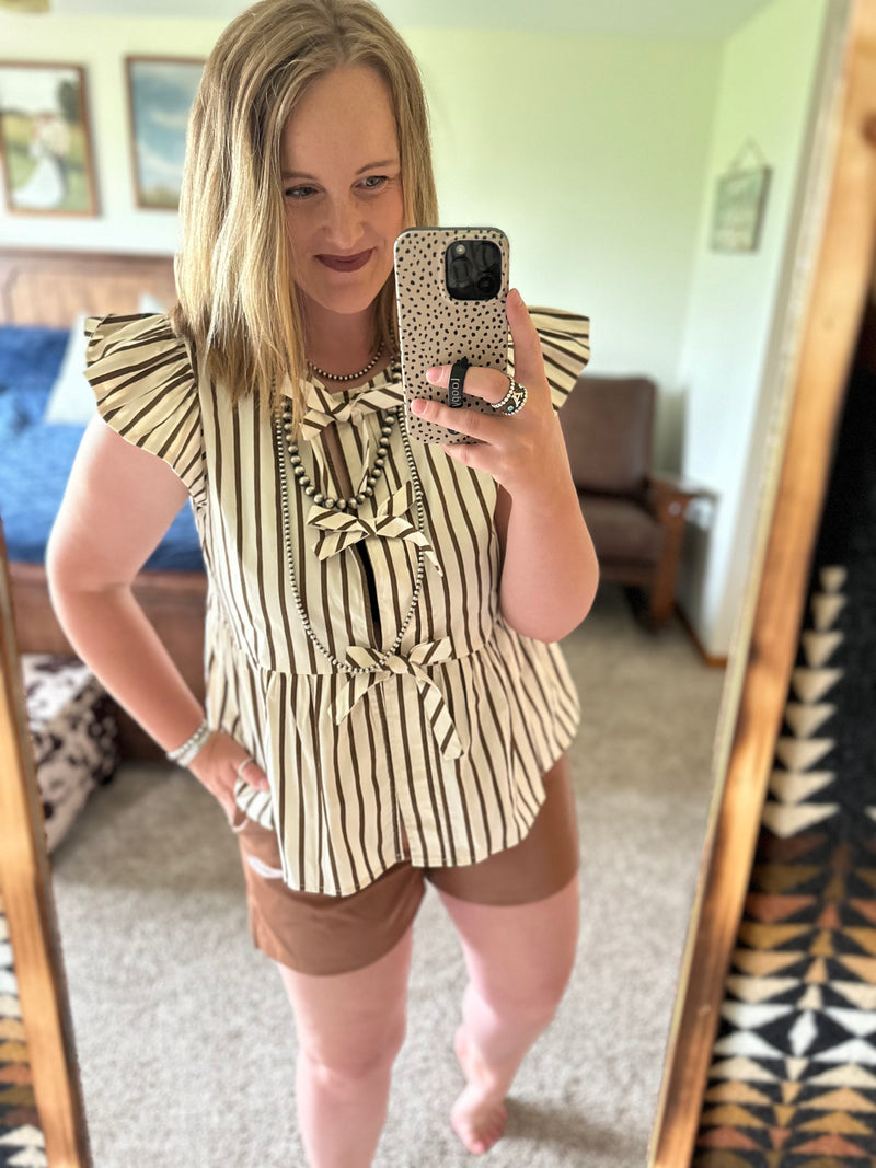 Leather Pleated Shorts with Belt - Camel