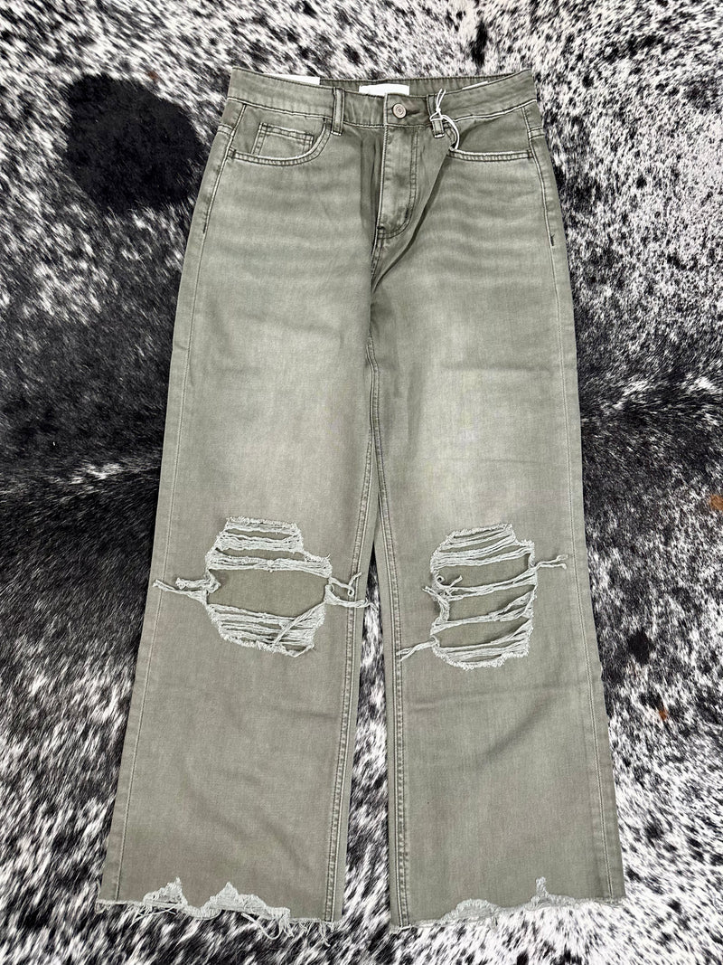 Vervet Distressed Crop Jeans - Beetle