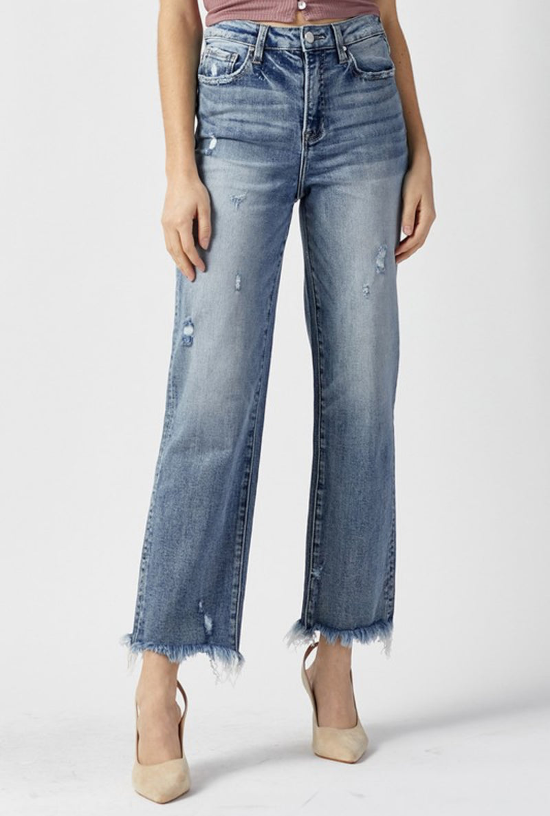 Risen Straight Jeans