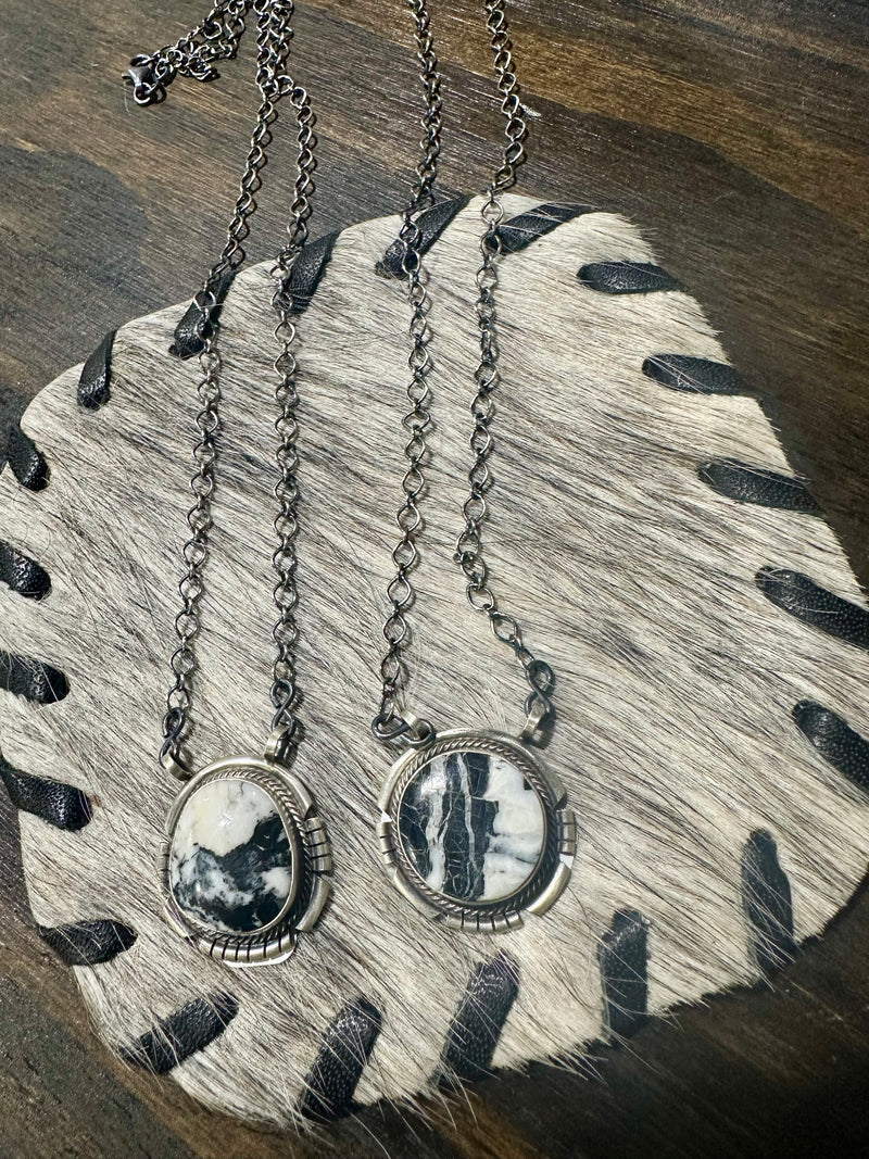 White Buffalo Simple Pendant Necklace