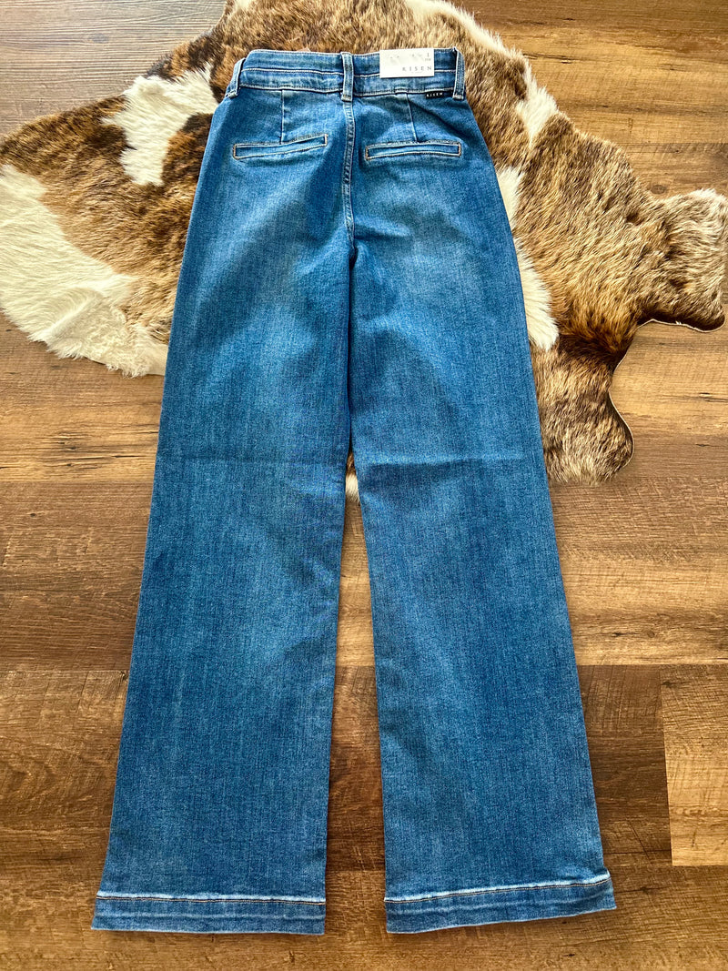 Risen Double Button Wide Leg Jeans