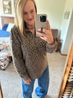 Leopard Pullover - ships november