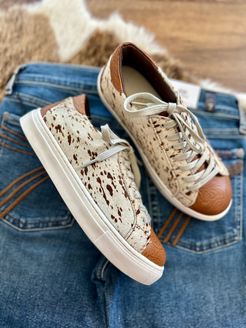 Cowhide / Leather Sneakers