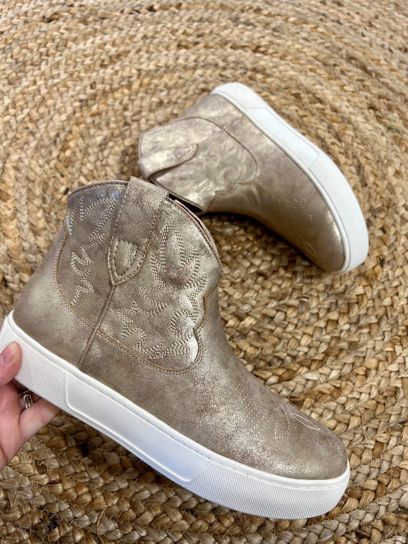 Bronze Western Sneaker